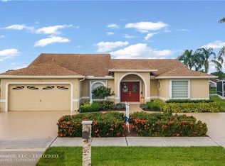 1465 SW 97th Way, Davie, FL 33324