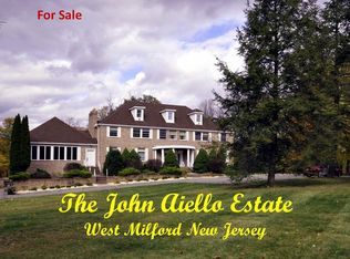 828 E Shore Rd, Hewitt, NJ 07421