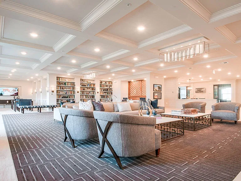 Several Areas in which to Relax and Socialize with Friends