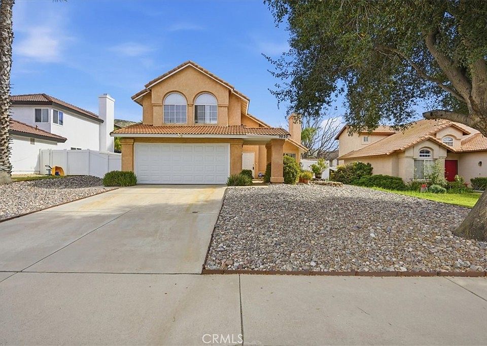 1st image of 9820 Sycamore Canyon Rd