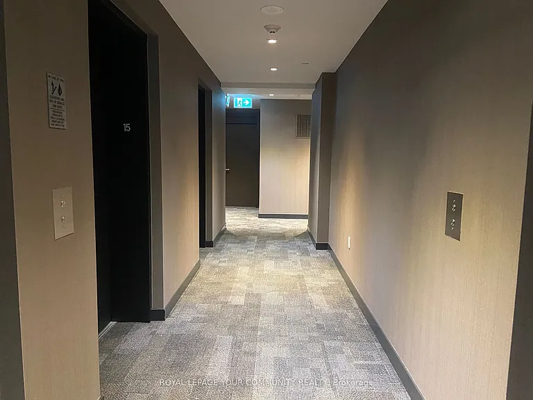 1 Yorkville Ave #1509 — Photo 4