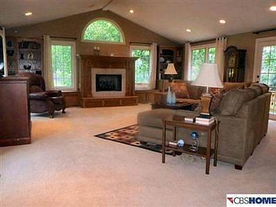 3rd image of 9123 Meadow Dr