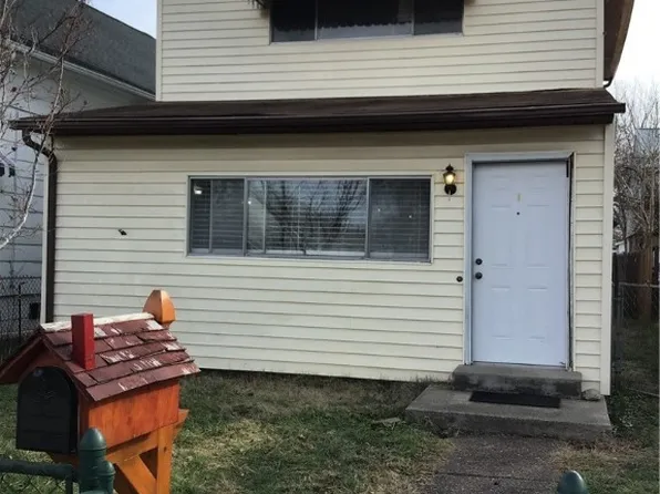 456 17th St, Dunbar, WV 25064