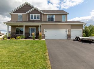 7722 Mackenzie Ave NE, Otsego, MN 55330