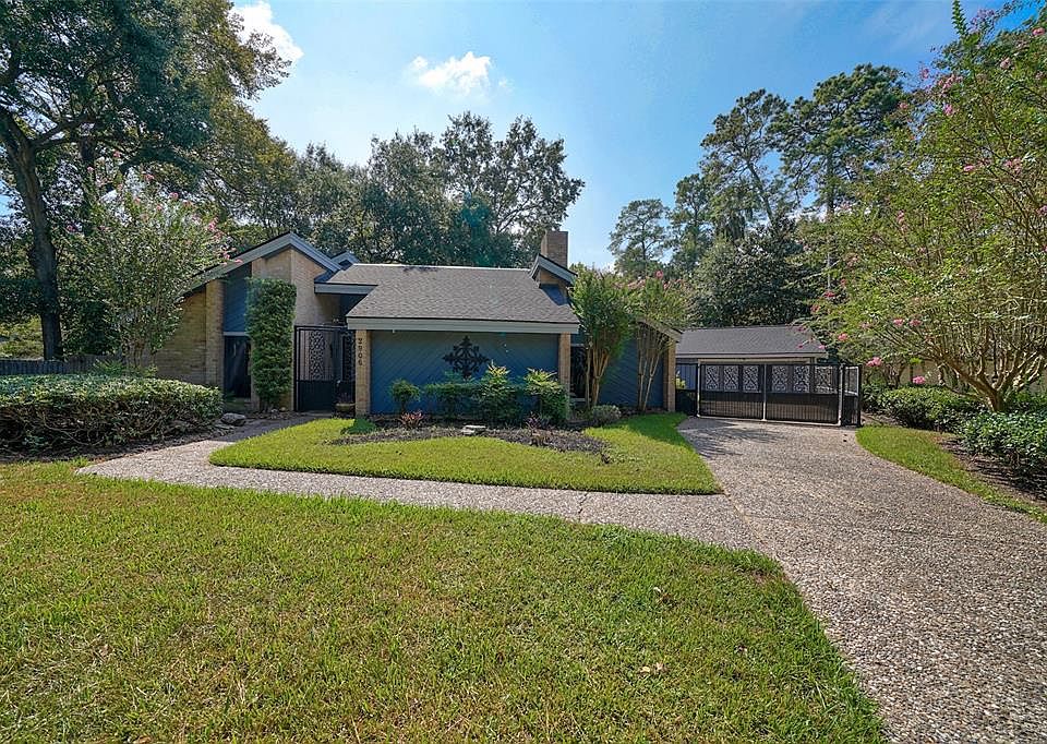 1st image of 2906 Redwood Lodge Dr