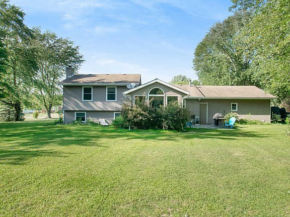 4th image of 702 Bylsma Dr