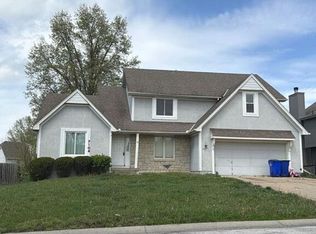 7104 E 134th Ter, Grandview, MO 64030