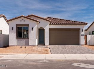 5879 S Red Rock St, Gilbert, AZ 85298