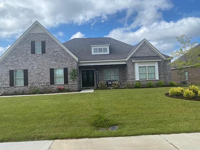 1st image of 101 Lucas Ln