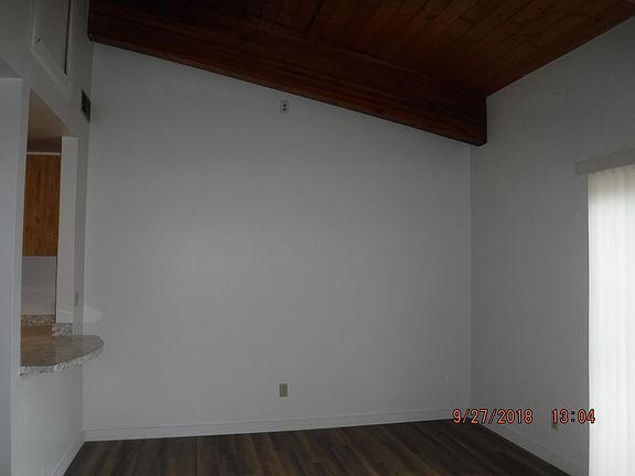 4th image of 204 S Willson Ave APT 2