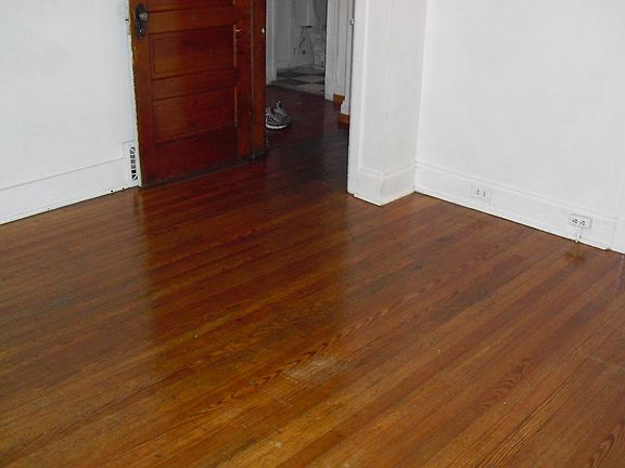 3rd image of 1007 W 14th Ave APT 1