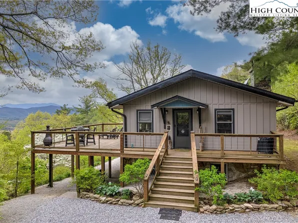 437 Wipprecht Drive, Spruce Pine, NC 28777