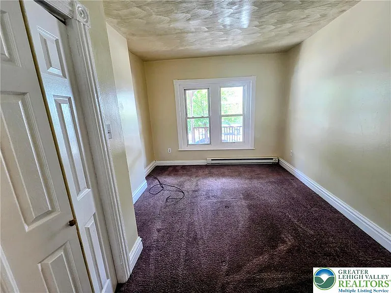 524 N 5th St #1 — Photo 8