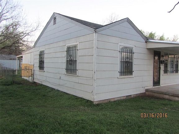 3rd image of 522 SE 21st St