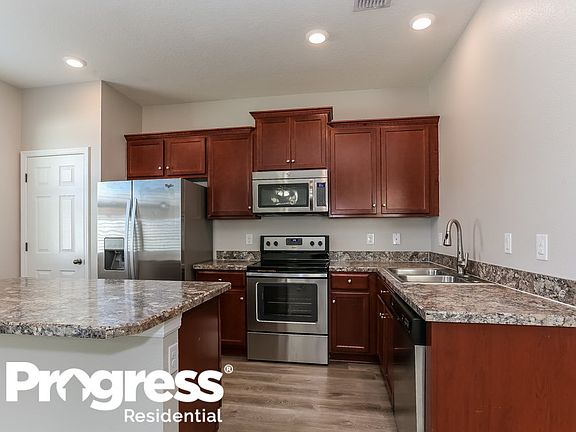 5th image of 11524 Southern Creek Dr