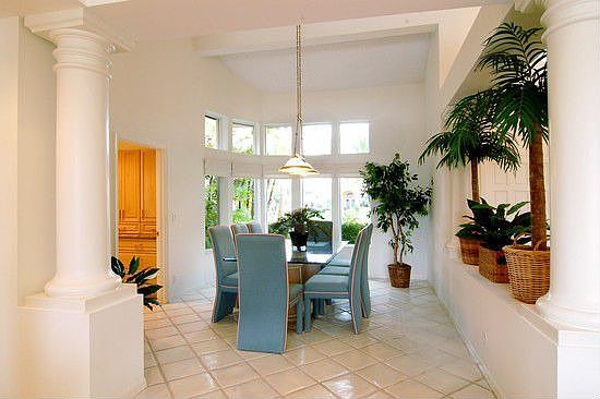 dining room