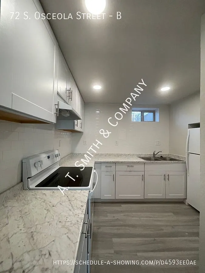 2BD/1BTH Updated Basement Apartment Available Now! — Photo 3