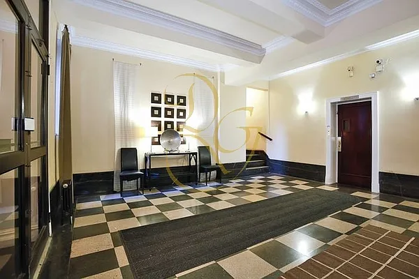 Sold by Dorsa Group | media 8