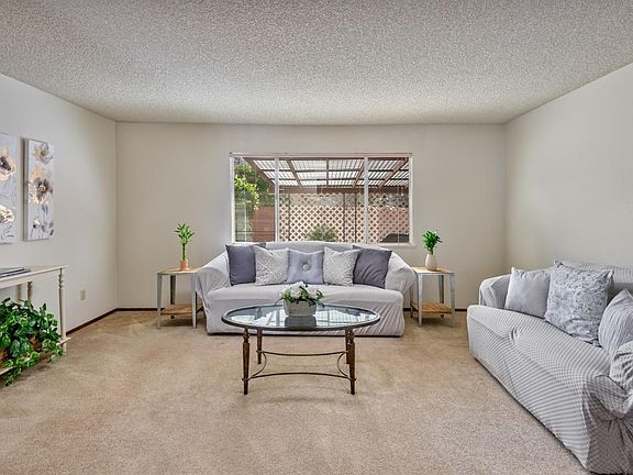 2nd image of 929 San Francisco Way