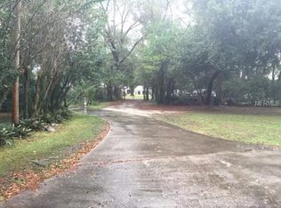 19525 Deer Lake Rd, Lutz, FL 33548