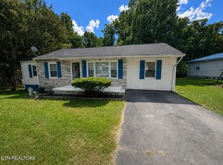 1810 Fenwood Dr, Knoxville, TN 37918