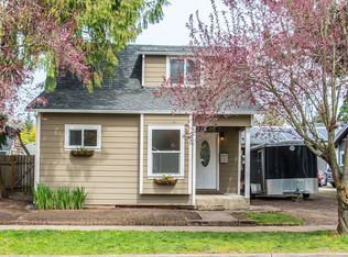 235 NE Grant St, Hillsboro, OR