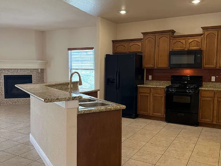 3737 Tierra Campa Dr — Photo 14