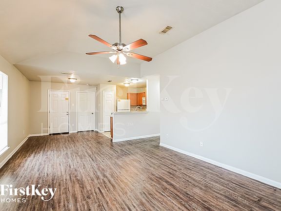 2nd image of 507 Richcrest Dr