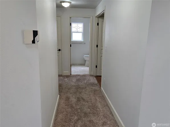 17304 Redhawk Dr, Arlington, WA 98223