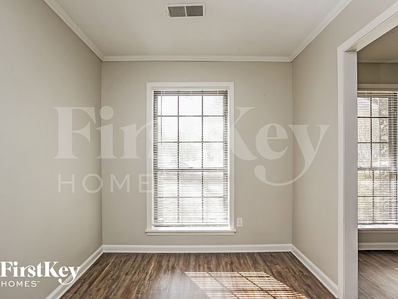 4th image of 7931 Carol Elaine Cir