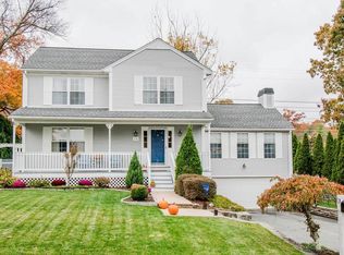 14 Carrie Ann Dr, West Warwick, RI 02893