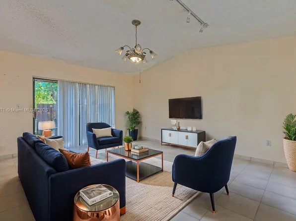 13710 SW 51st Ter #13710, Miami, FL 33175