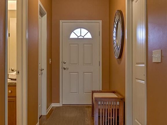 2nd image of 5141 S 195th Cres