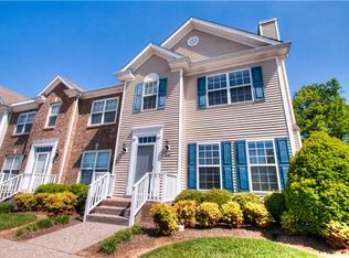 309 Newport Meadows Cir, Thompsons Station, TN 37179