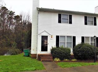 6021 Crape Myrtle Ln, Charlotte, NC 28216