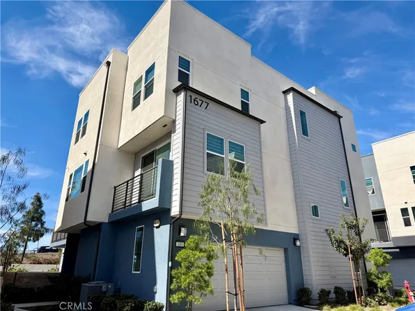 1677 W Lincoln Ave Unit 103, Anaheim, CA 92801