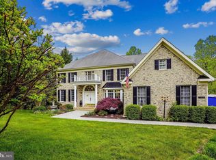 8020 Pohick Rd, Springfield, VA 22153