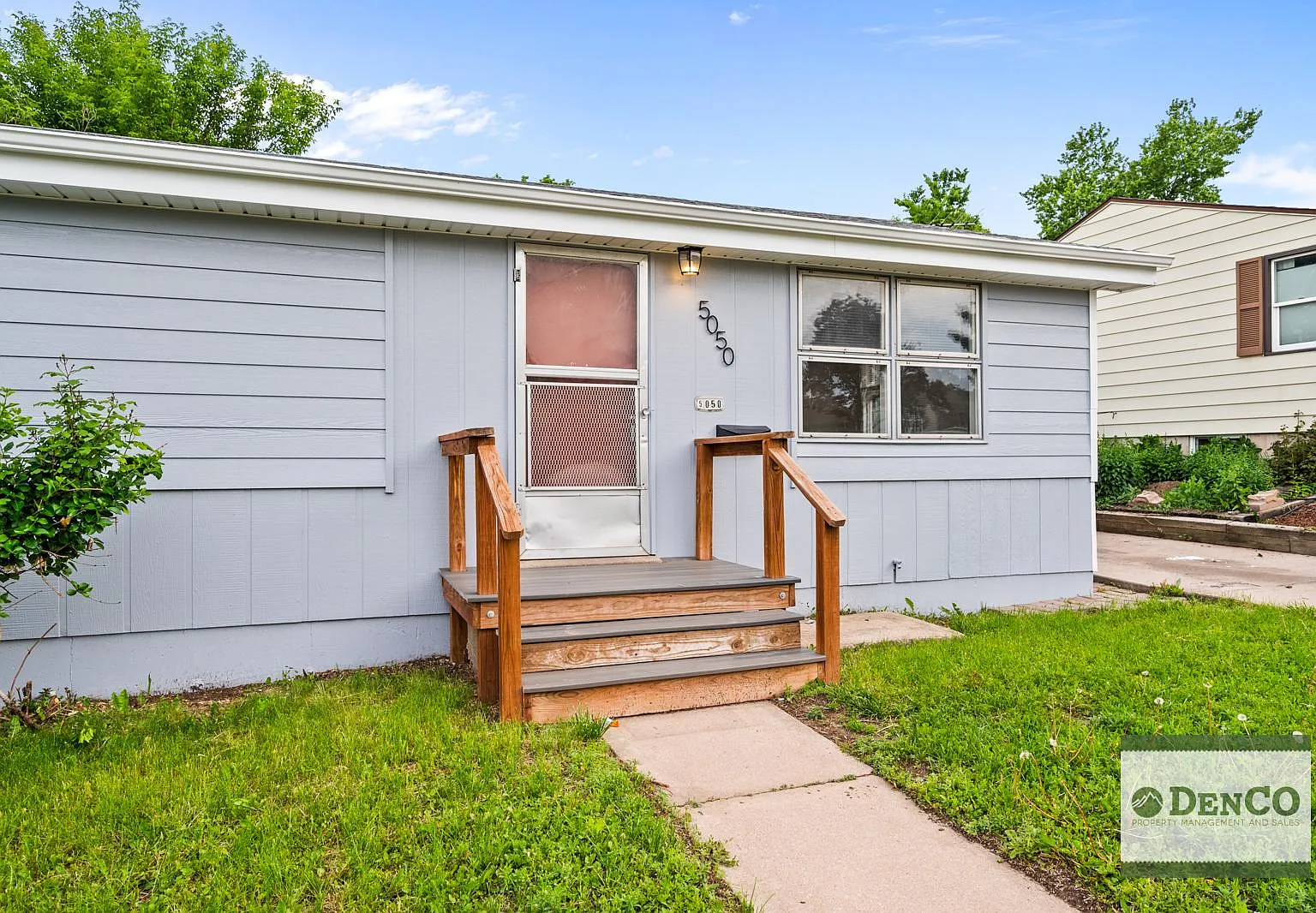 3 bed, 1450 sqft, $2,400 — Photo 3