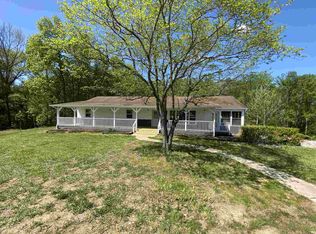 1557 S Franklin School Rd, Salem, IN 47167