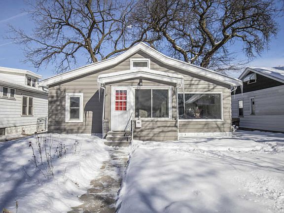 2nd image of 6210 W Stevenson St