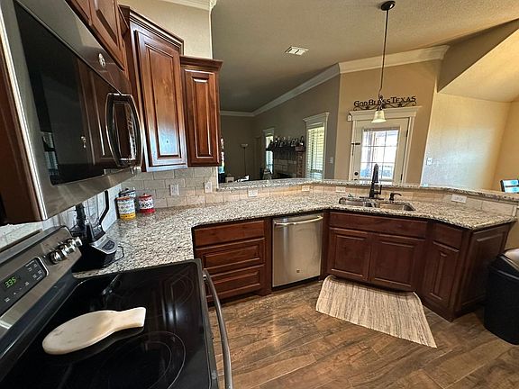 4th image of 7225 Nocona Dr