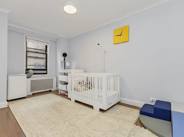 333 East 34th Street image 7 of 9