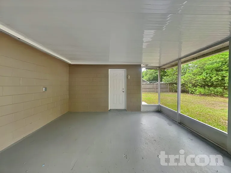 8636 Oriole Ln — Photo 16