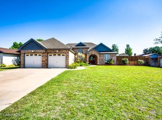 8 W Canyonview Dr, Ransom Canyon, TX 79366