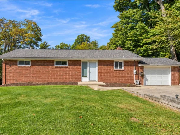 3807 Greenfield Rd, Allison Park, PA 15101
