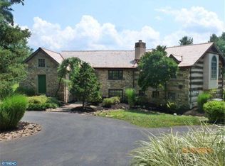 3 Huntrise Ln, West Chester, PA 19382