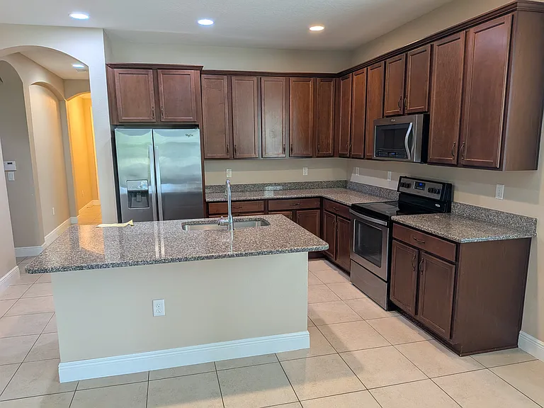 11517 Quiet Forest Dr — Photo 47