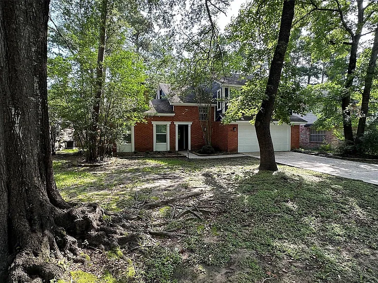 8 Fawnchase Ct — Photo 2
