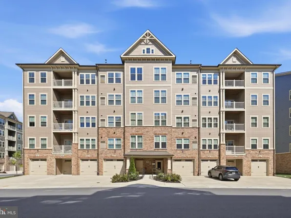 3510 Starlight St #401, Frederick, MD 21704