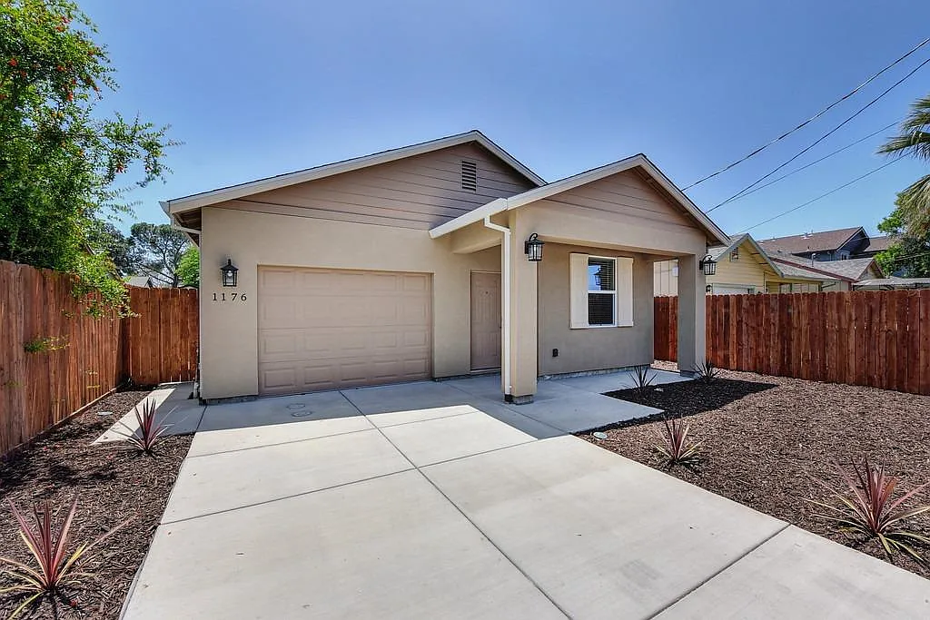 1176 Odonnell Ave photo 1